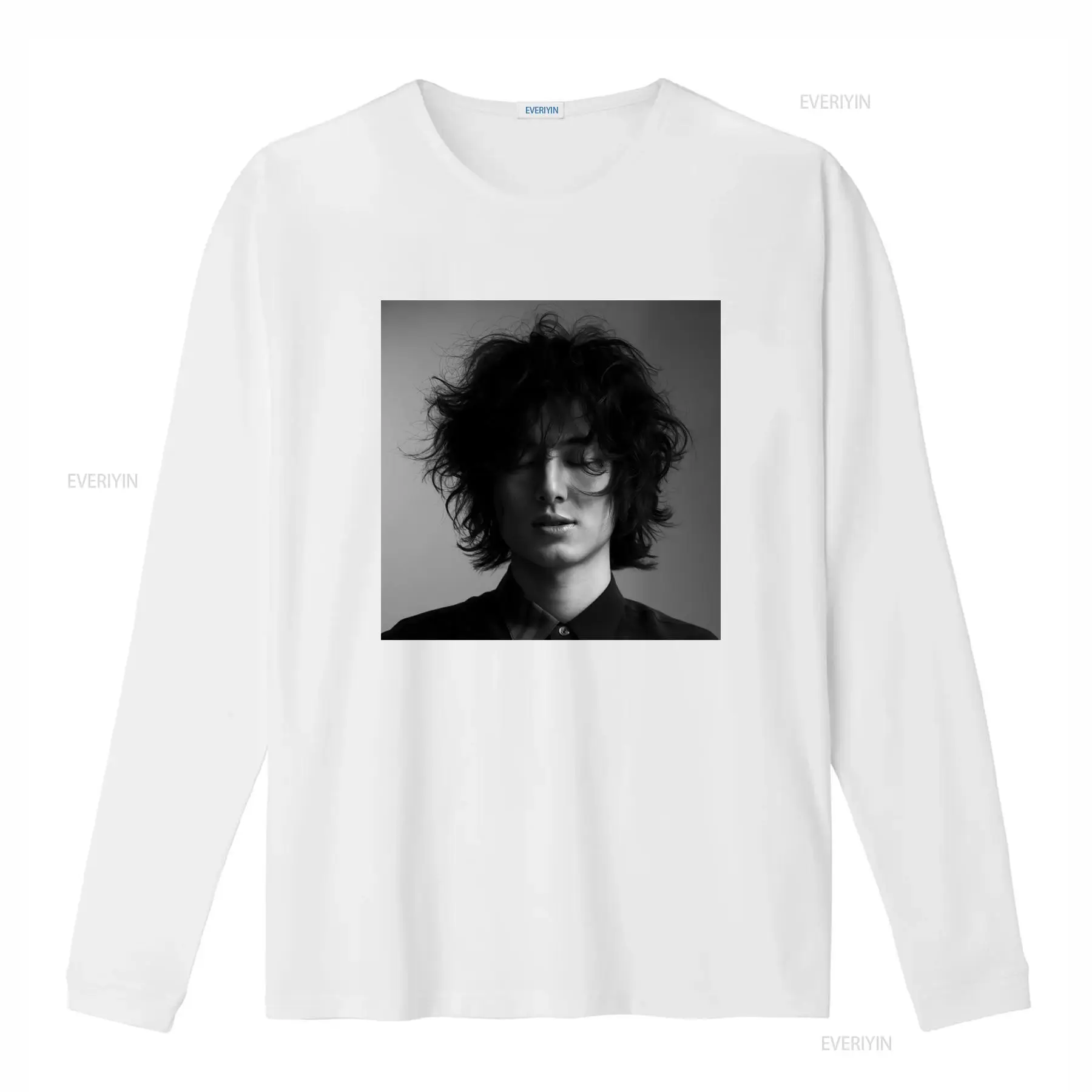 Camiseta Clássica Inspirada em - Mens Fashion Help avaliação e preço